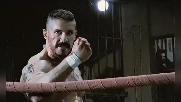 博伊卡腿功展示硬汉格斗