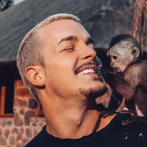 dean_工作_为保护