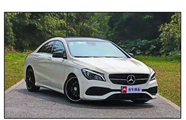 20多万的进口奔驰轿跑,还有无边框车门,值得入手吗?