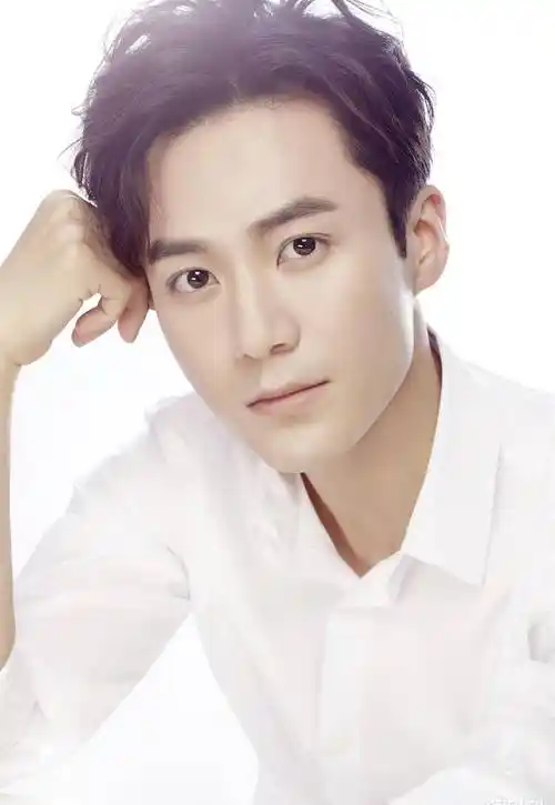 男明星的分水岭30岁!再不红,他们就老了_刘学义_演技_观众