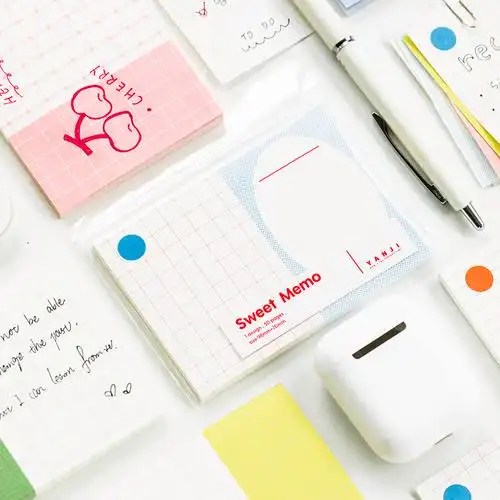 小歘ins可爱草莓便签本趣味手帐素材学生学习便签本