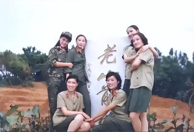 86年老山战场照死吻亲吻临终士兵的女战士张茹后来咋样了