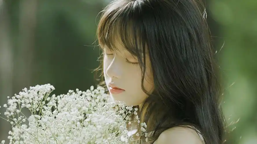 森系少女清新自然甜美写真