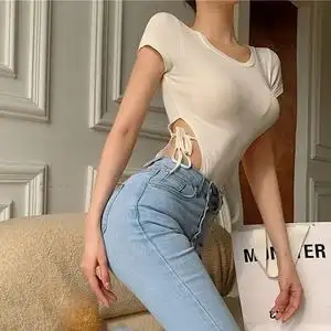 连体上衣女连裆腰部镂空辣妹短袖t恤紧身性感心机两侧露腰打底衫