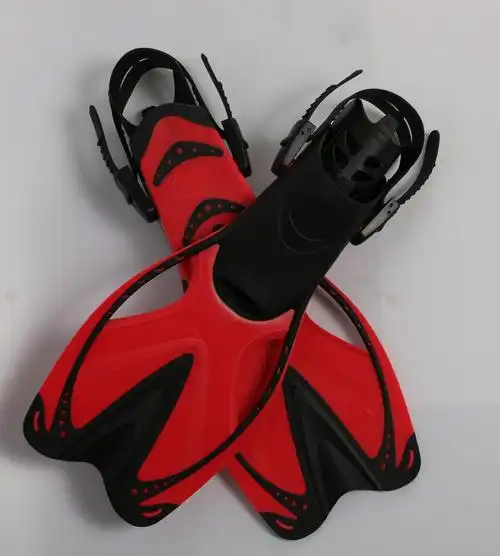 儿童可调节式潜水长脚蹼 游泳蛙鞋 浮潜潜水装备