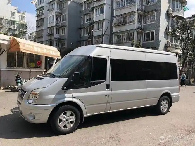 【致富车】福特全顺9座新时代豪华版 报价:19.