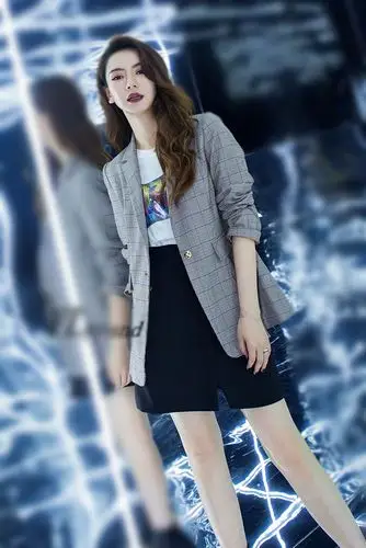 2018新品秋季外套明星同款戚薇格子小西装女士时尚休闲格子外贸服