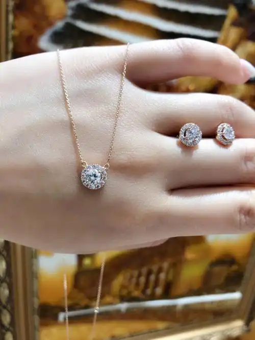 潘多拉小款一体链耳钉