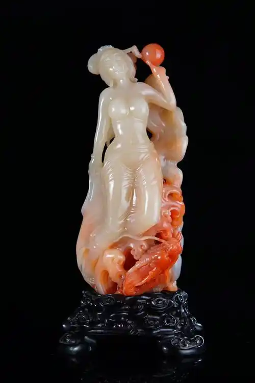 韦一:国大师张爱𨑳之玉女百咏石雕记