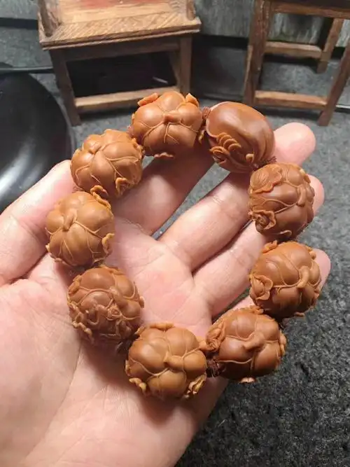 专访中国著名青年核雕工艺大师马良先生_作品