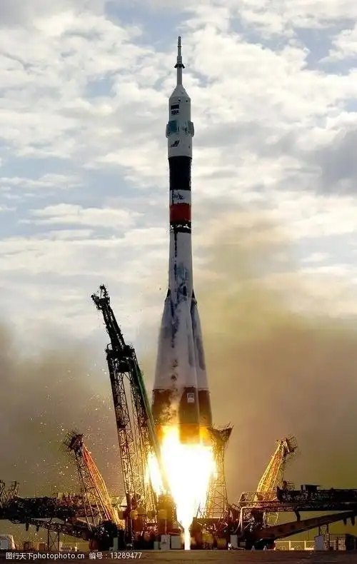 联盟号火箭发射联盟tma2号飞船图片