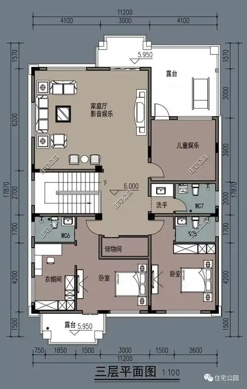 1117米坐南朝北欧式别墅挑空客厅多套间打造舒适农村生活