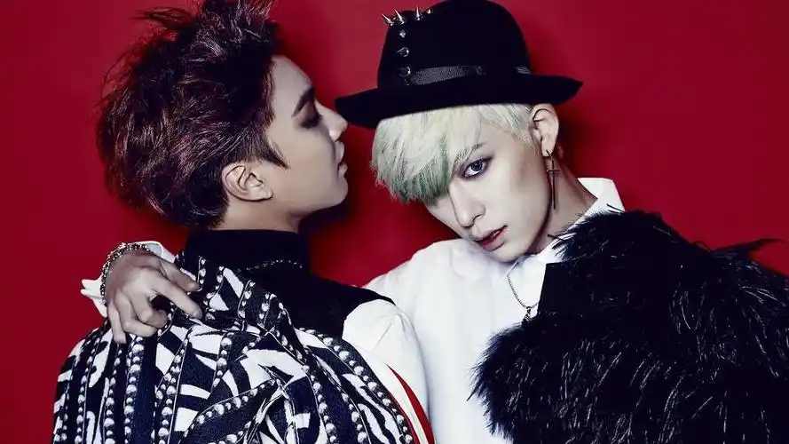 求韩国男子组合boyfriend这张图片原图!