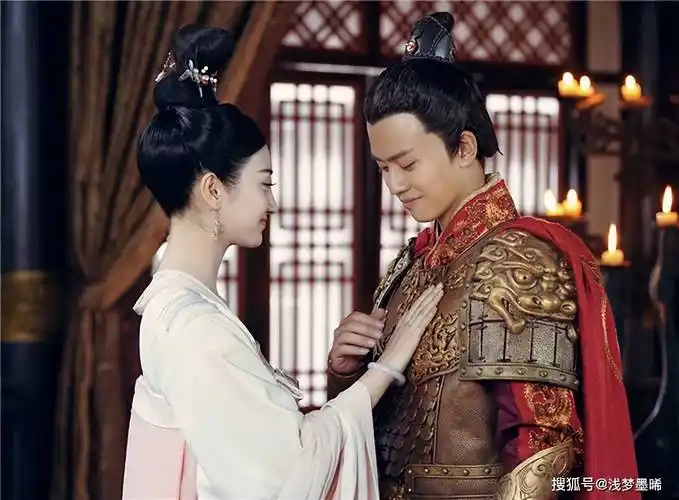 没过多久,沈珍珠便为15岁的李俶生下皇长曾孙李适,也就是后来的唐德宗