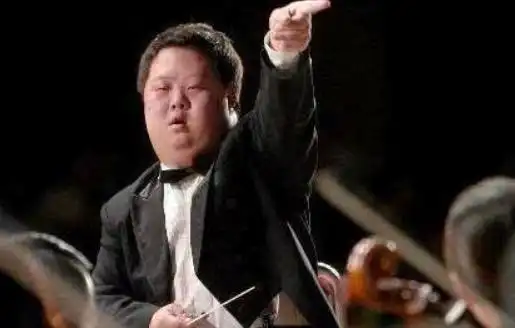 曾被誉为"天才指挥家"舟舟,却是智力低下"唐氏儿",现状惋惜