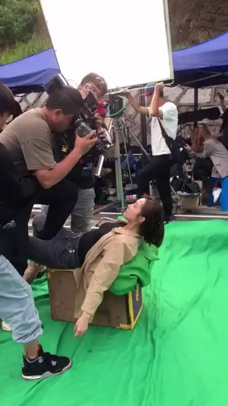 拍戏现场#演员脸部特写是这样拍的