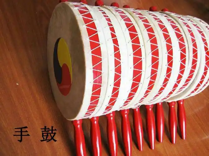 朝鲜族的乐器手鼓和长鼓