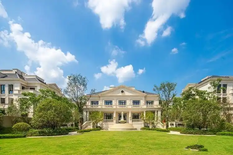 杭州绿城富春玫瑰园实景图