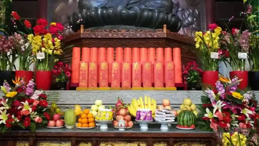 观音菩萨成道日说供奉佛菩萨的十供养