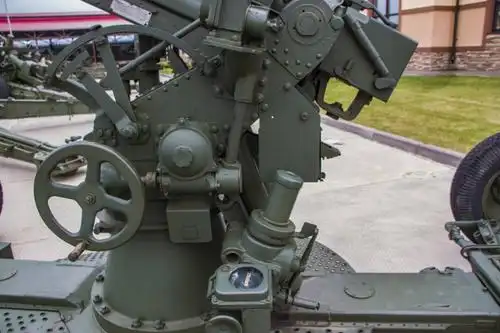 关于武器的故事. 85-mm高射炮