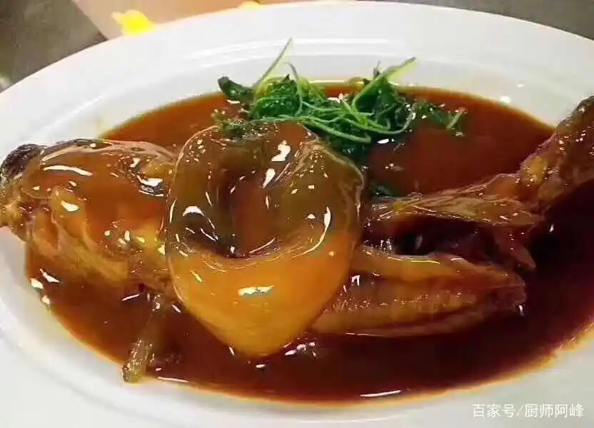 红烧河豚你知道怎么做的吗?让大厨来教你