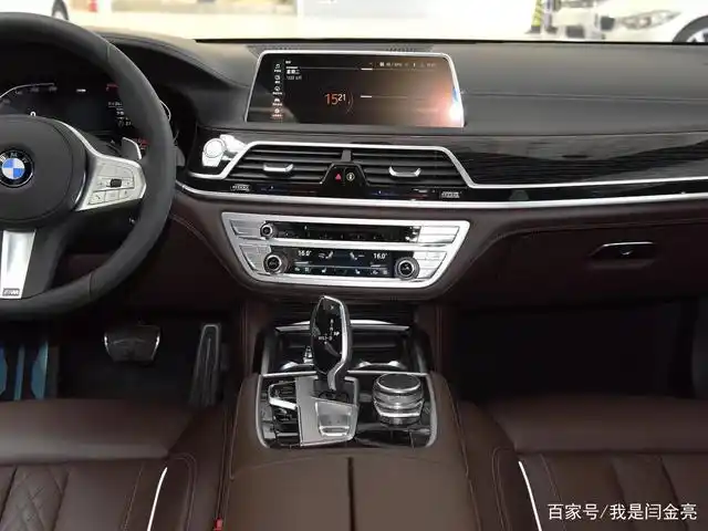 最新款宝马730li内饰您看一下