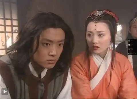 后来又在2001年的《侠客行》中一人分饰石中玉和石破天两角,渐渐开始