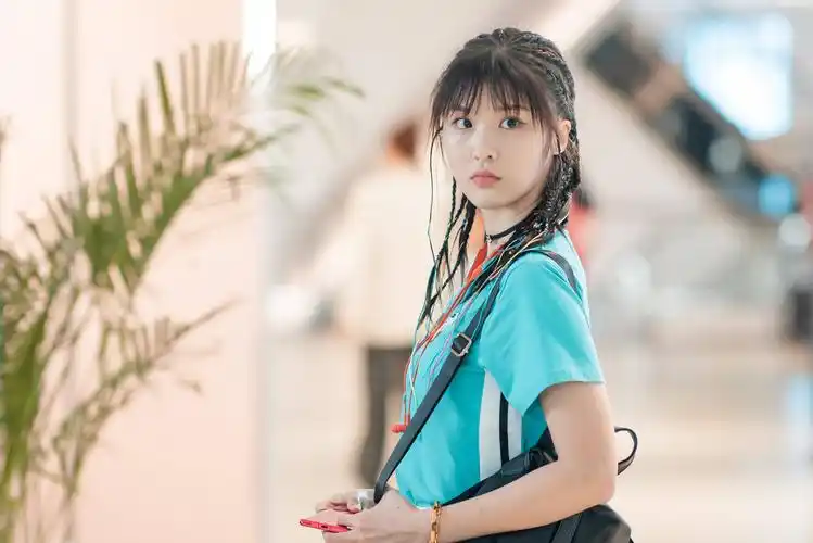 林昕宜陪你一起长大收官演绎叛逆女儿的硬核成长指南