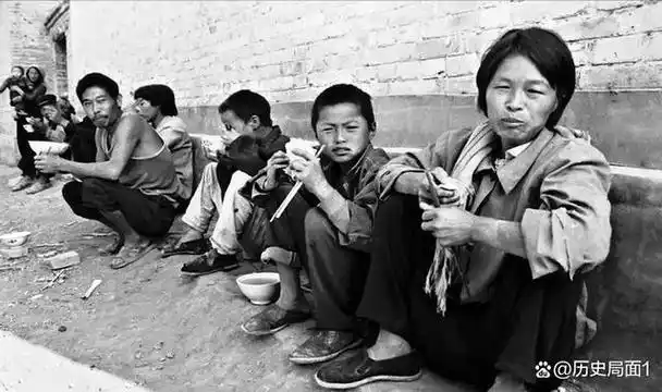 为了控制人口的增长,我国推出了计划生育这个政策,目的就是控制我国的