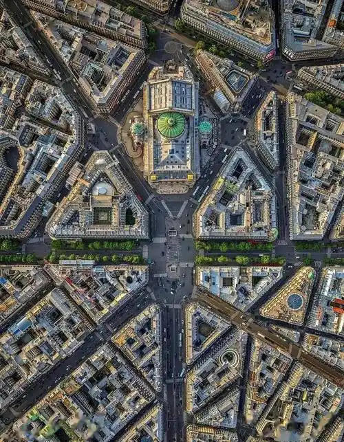 鸟瞰"十座城",感受上帝视角下的城市与建筑