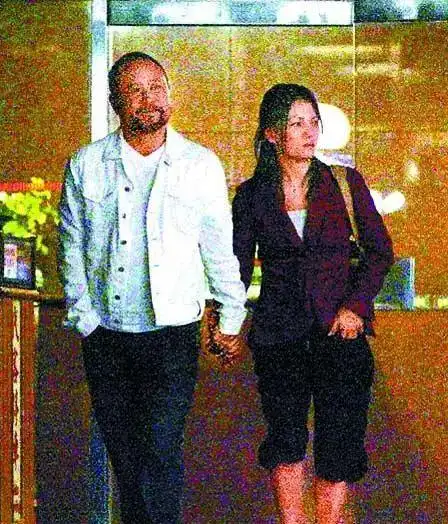 面对范丞丞用过的筷子,欧阳娜娜做法引关注,是真的一点也不避嫌