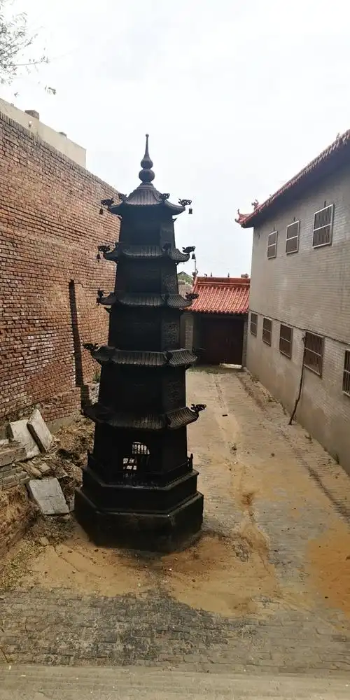 陕北榆林镇北台和红石峡戴兴寺