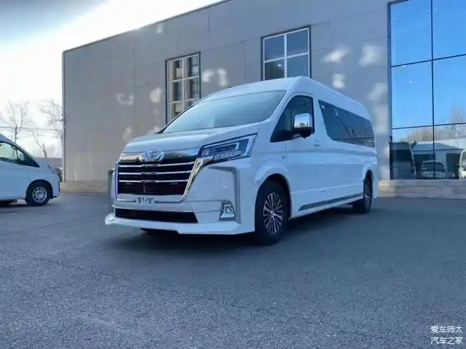 进口丰田海狮9座价格新款海狮参数配置表