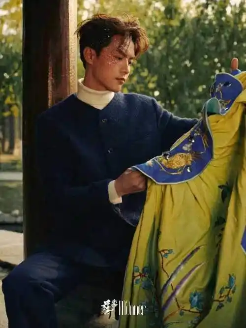 馬天宇这人间烟火少年郎大片简直梦回《怪侠一枝梅》里的京剧小马哥