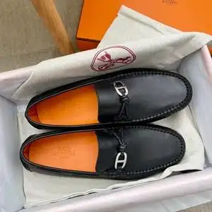 爱马仕男豆豆鞋