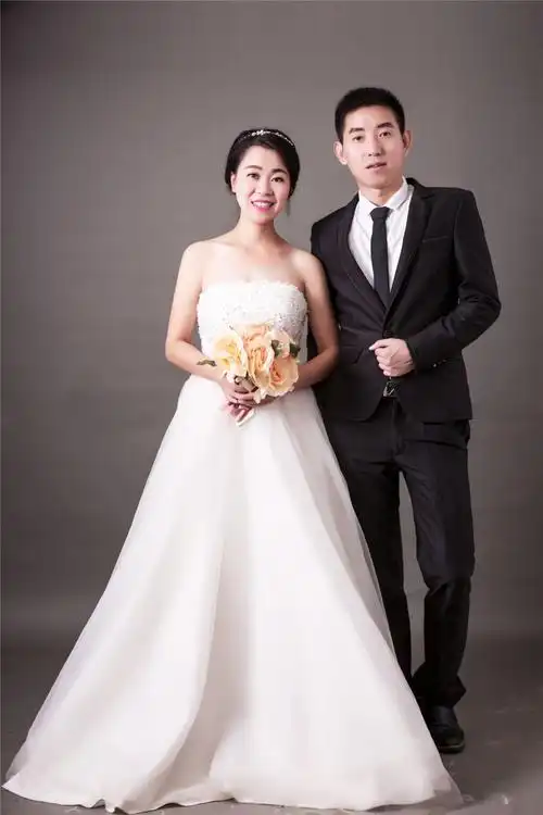 org/1999/xhtml">    盛佳栋,钱惠丽结婚请柬吉日:2016-01-09      倒