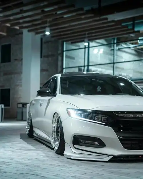 十代雅阁  #十代半雅阁  #雅阁  #汽车改装  #本田雅阁  #轮毂改装