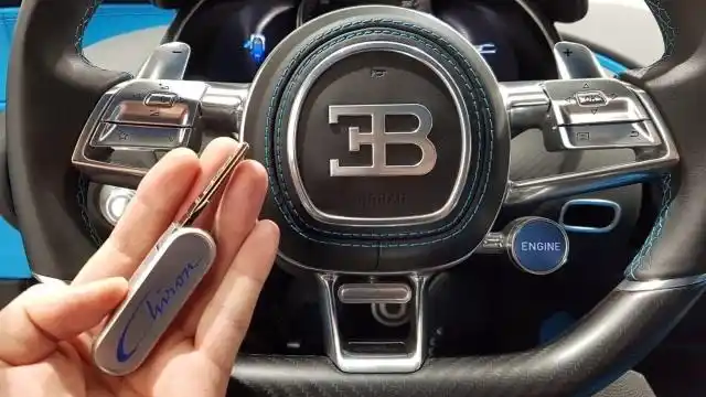 布加迪的第二把钥匙,有什么用?插入以后震撼才刚刚开始!