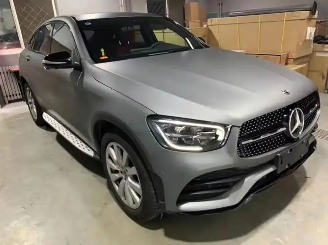 奔驰glc改色青铜灰超强质感满满的运动气息