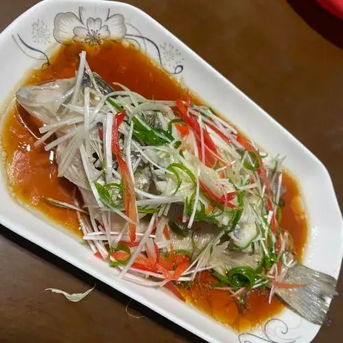 zhengyadan-做的清蒸鱼/适用于各种鱼(年夜饭必备硬菜)@makin