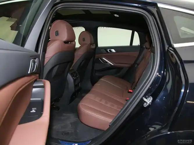 2021款 宝马x6 自动版内饰怎么样 宝马x6购车手册_太平洋汽车