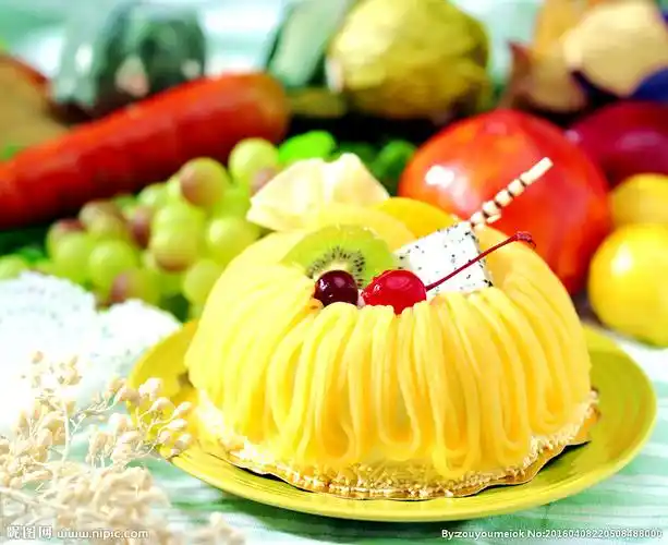 水果沙丁西式甜点图片