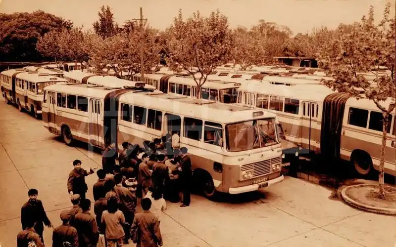 【记忆】上海人的儿时快乐车——57路公共汽车|客车_新浪财经_新浪网