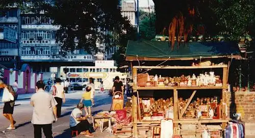 九十年代的香港,已经很繁华了