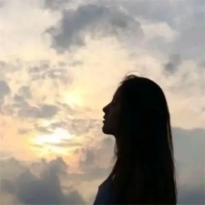 最美日出女生头像高清图片 日出唯美头像图片大全