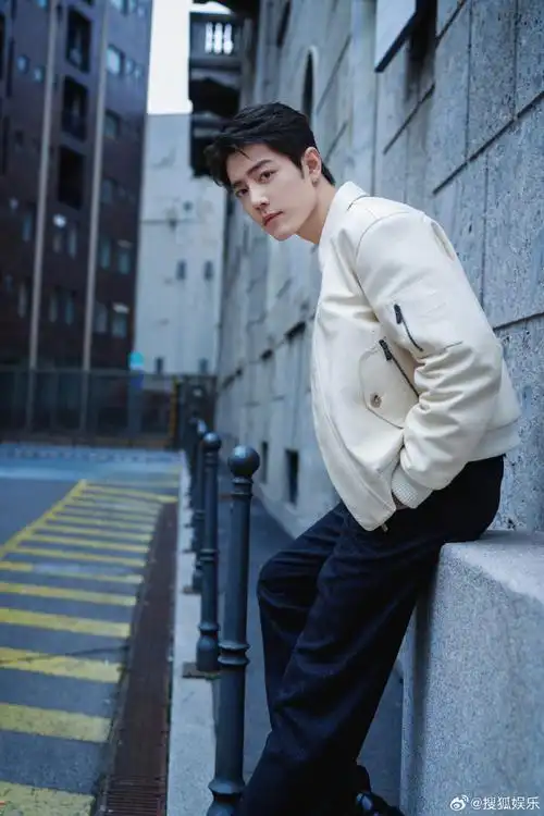 肖战官宣参加2024米兰时装周