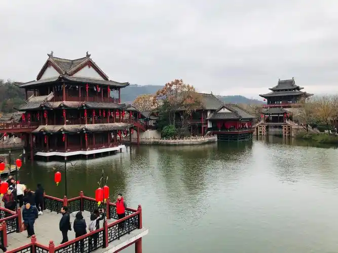 8正月初四在金华东阳花园村～～横店游影视拍摄基地,清明上河图.