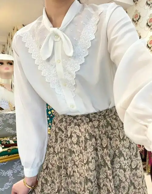 ootd明码标价古着vintage刺绣小领结衬衫