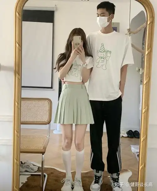 开始身高就是158仿佛就定型了,后来我坚持了短短的六个多月长到了175