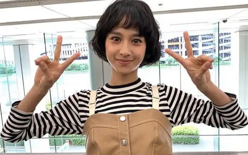 20929闹钟tv大幡诗绘理月读秋季注目的服装搭配必备品介绍